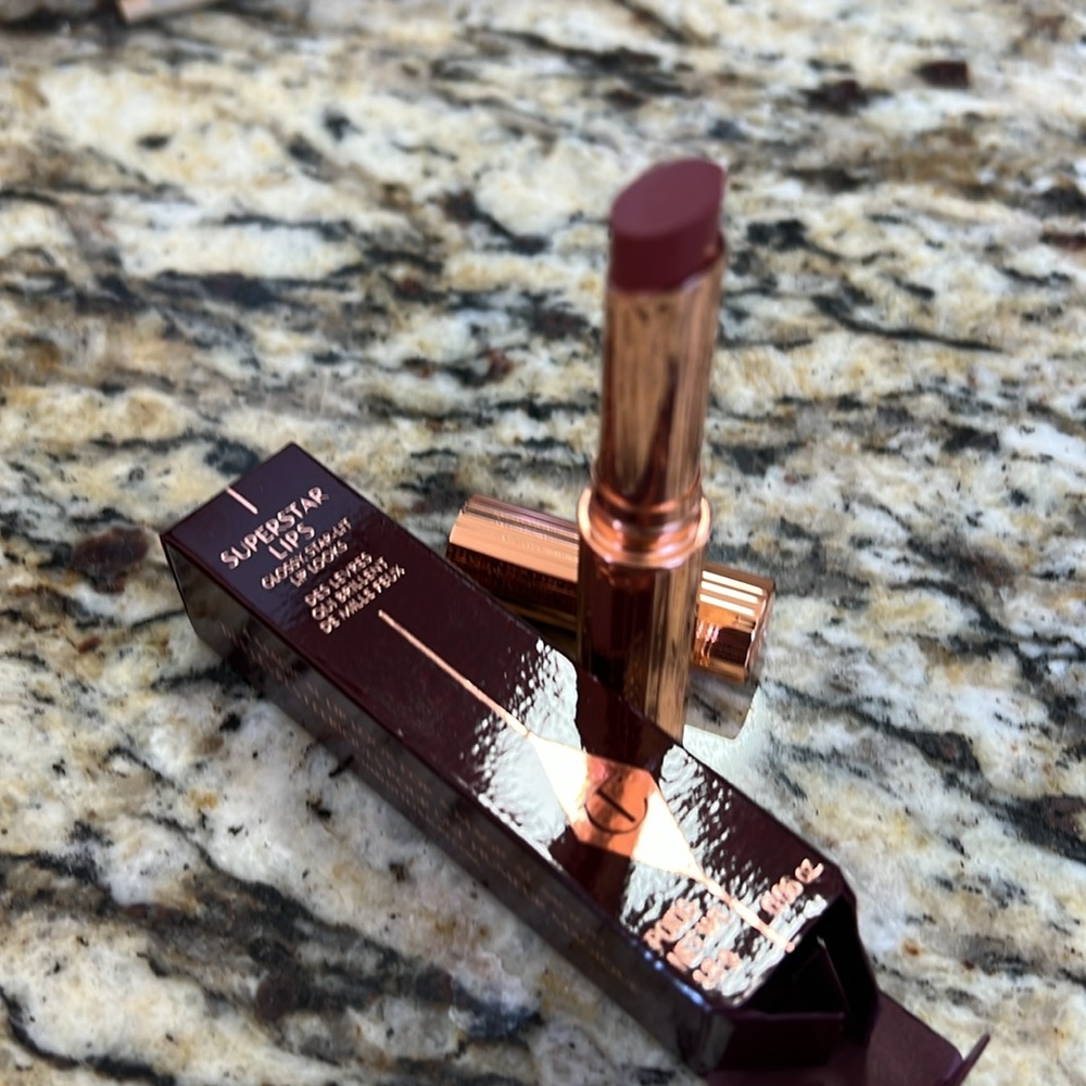 ⚡️🦄Walk Of No Shame Superstar Lips Charlotte Tilbury - Picture 2 of 8